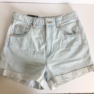 H&M high rise denim mom shorts light wash divided